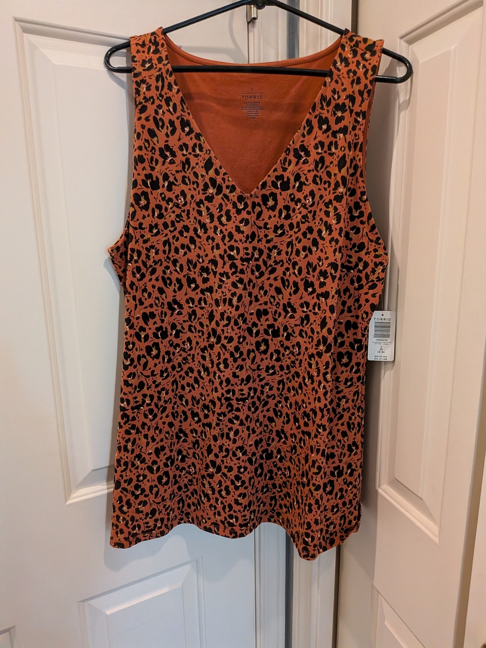Torrid Orange Leopard V-Neck Sleeveless Tank